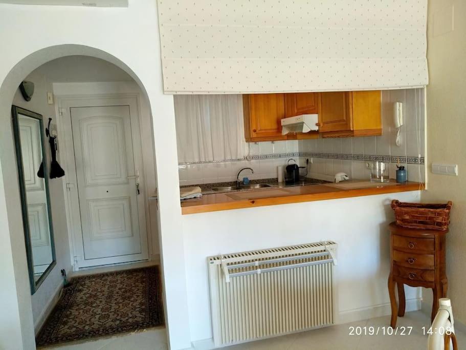 Estupendo Apartamento En Primera Linea De Playa Y Con Vistas Al Mar 德尼亚 外观 照片